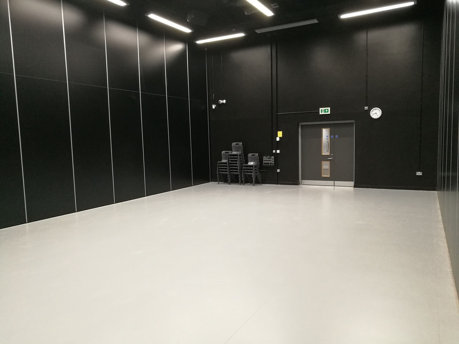 Studio2